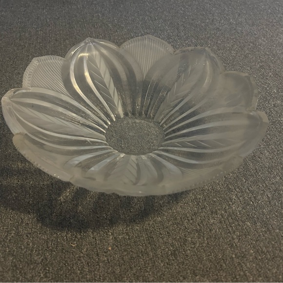Vintage smoked flower glass bowl.